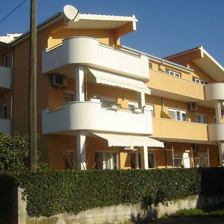 Apartment Lala Kastela Exterior photo